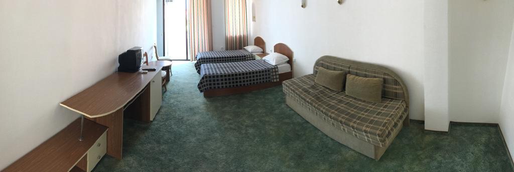 Hotel Corona Sveti Vlas Luaran gambar