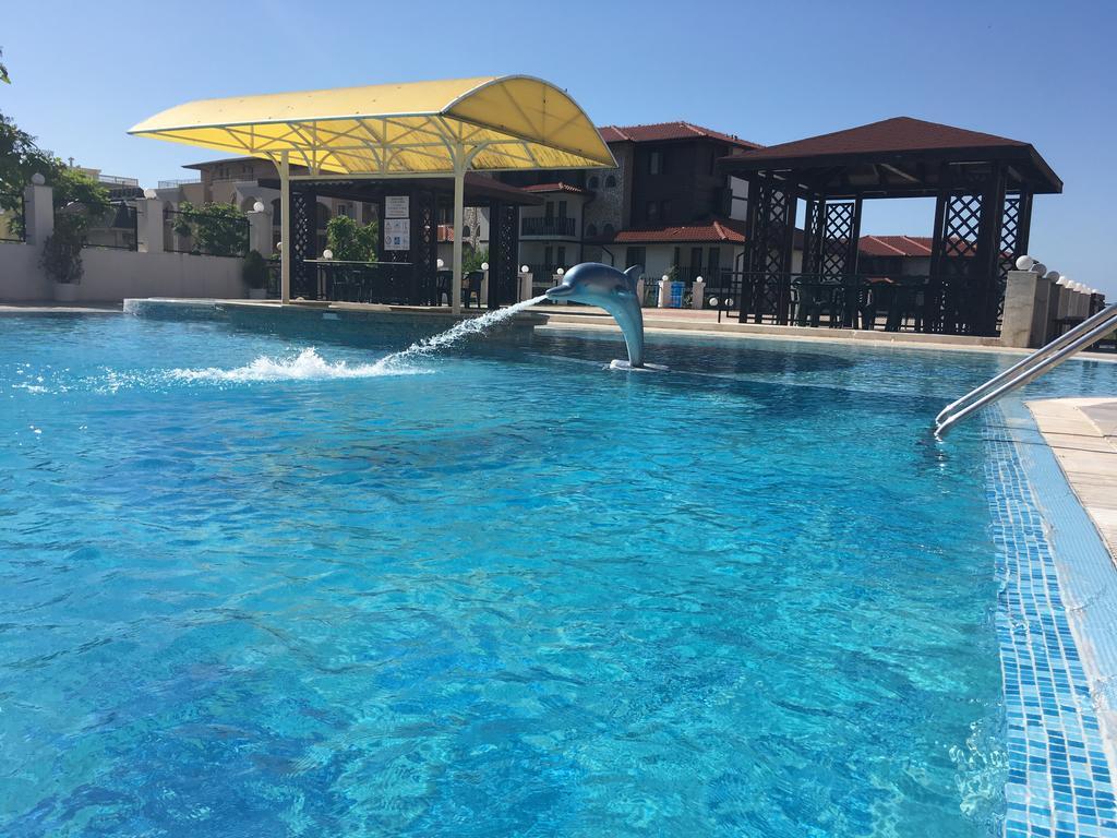 Hotel Corona Sveti Vlas Luaran gambar